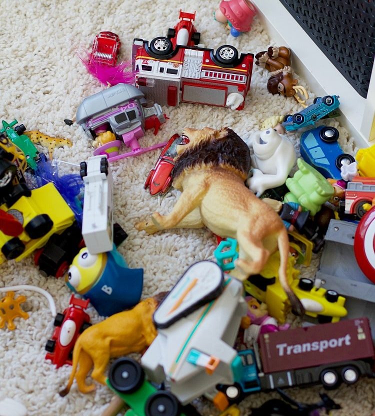 declutter toys