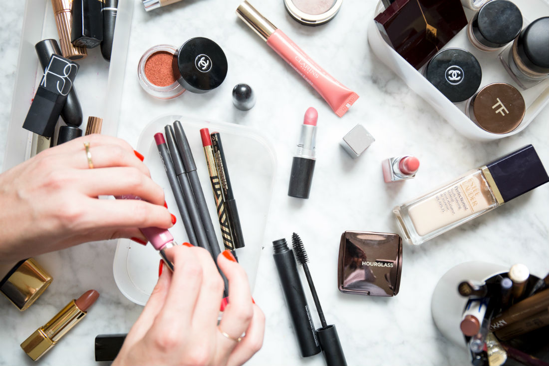 declutter makeup