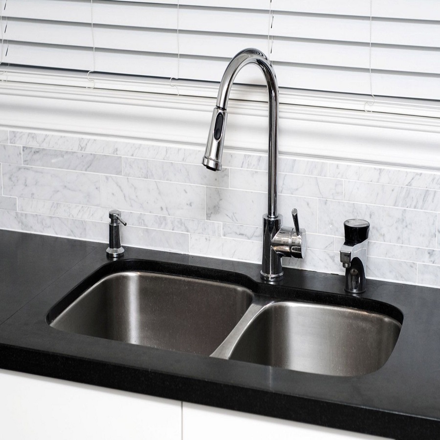 how to install a kitchen sink