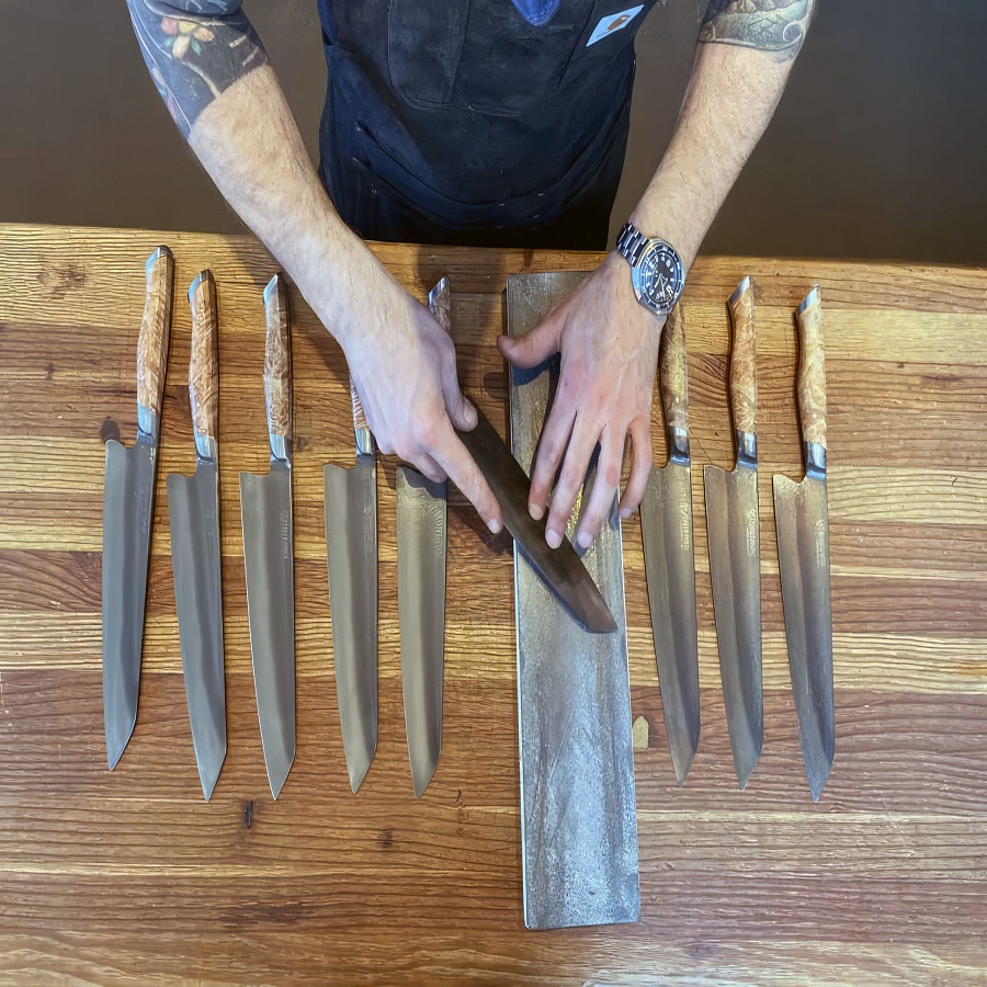 how to sharpen a kitchen knife