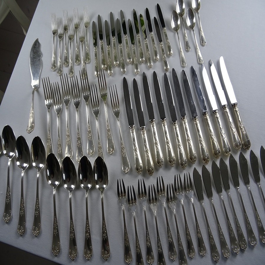 Silver Cutlery Set