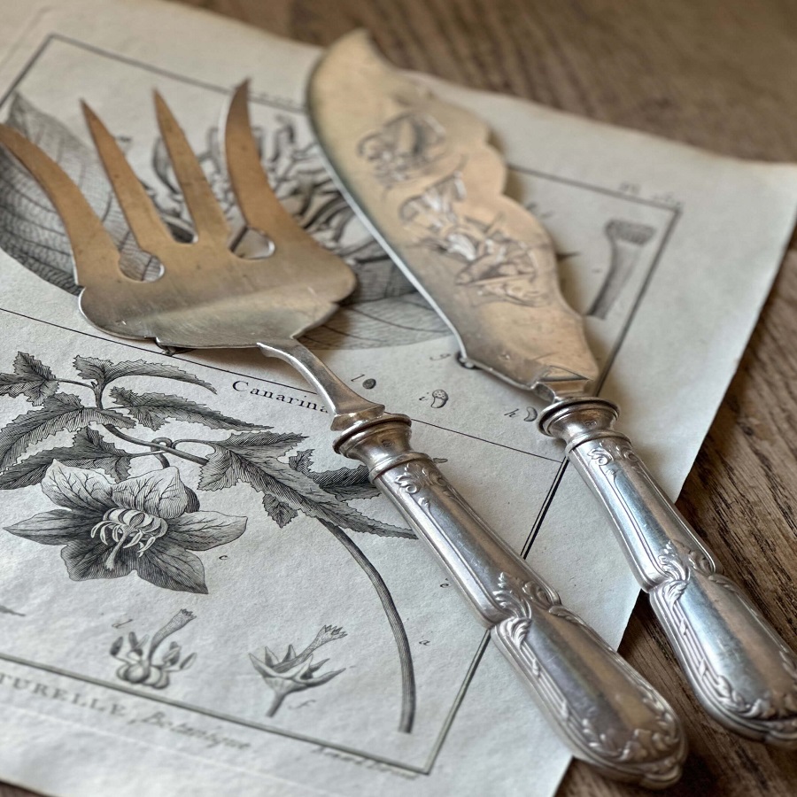 Old Cutlery in Kitchens